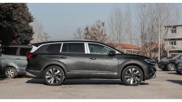 亲身体验一汽大众全新揽境:空间与动力成就家用幸福感-有驾