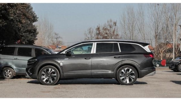 亲身体验一汽大众全新揽境:空间与动力成就家用幸福感-有驾