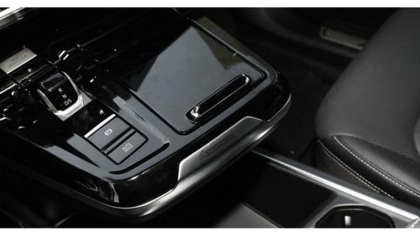 亲身体验一汽大众全新揽境:空间与动力成就家用幸福感-有驾