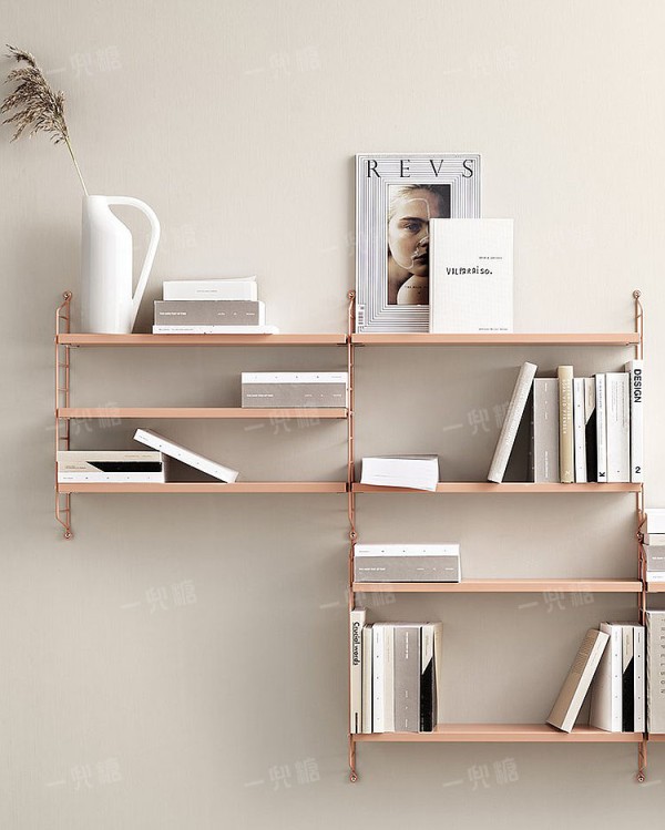 12-skandinaviska-designklassiker-string-hylla-rosa-768x960.jpg!710