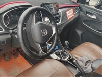 想买个代步二手车,几万块的