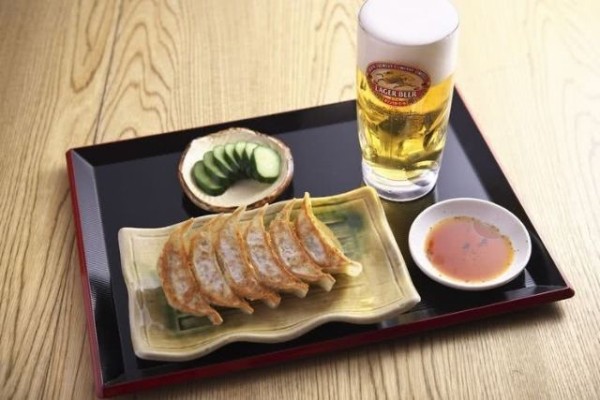 亮昌餃子店京都塔 Sando 店