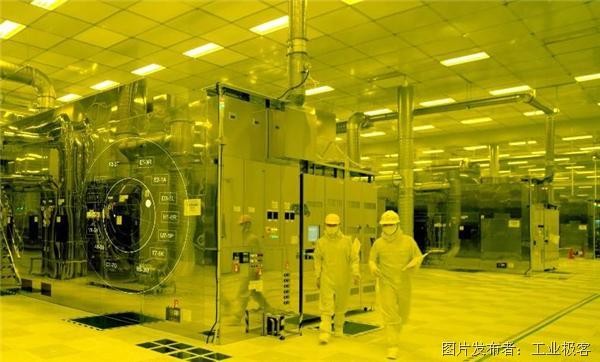 图1 华星光电现场设备和工艺巡检.jpeg