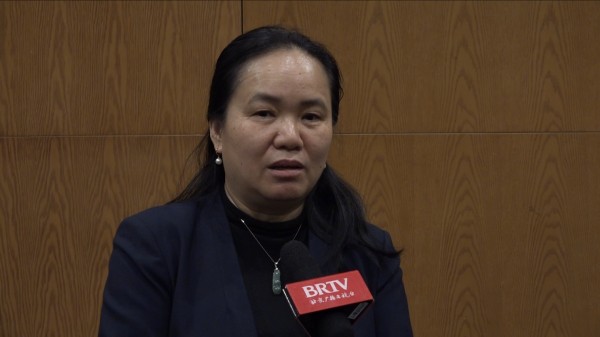 市政协委员杨筑慧:优化居家养老环境 描绘幸福晚年生活