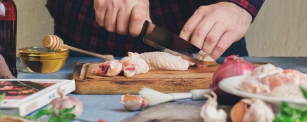 睡觉打鼾怎么办 如何缓解睡觉打鼾 睡觉打鼾吃什么好