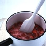 【日本CakeLand】的矽膠刮刀