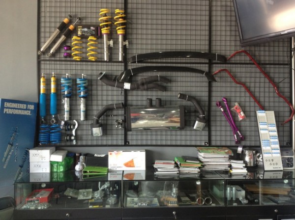 综合汽车服务商 上海康周汽车改装俱乐部