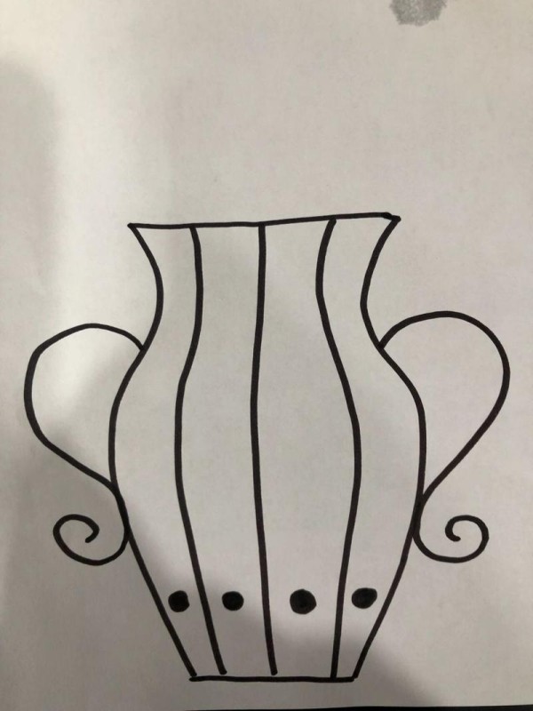 幼儿园各种各样花瓶简笔画