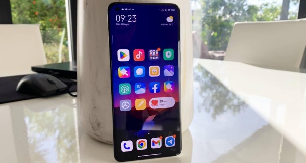 在 HyperOS 中组织主屏幕