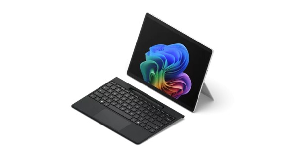 13 英寸 Intel 版 Windows 11 AI+ PC，Surface Pro 的渲染图。