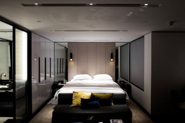 床墊內涵決定睡眠質感！3種常見的床墊推薦材質：乳膠、記憶、彈簧