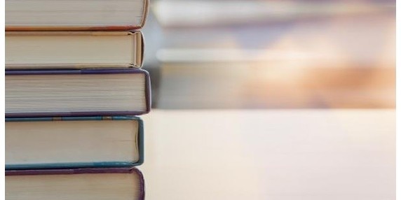 促进学生烹饪技能培养，教育培训机构学生管理系统，开展烹饪课程，享受美食生活。促进学生烹饪技能培养，教育培训机构学生管理系统，开展烹饪课程，享受美食生活在现代社会，烹饪已不再是仅仅维持生计的基本技能，它已成为一种生活艺术和文化的体现。尤其在教育培训领域，越来越多的机构意识到烹饪技能的培养不仅能够提升学生的实际能力，还能够为他们的生活增添无尽的乐趣和满足感。为此，教育培训机构纷纷开展各类烹饪课程，致力于让每一个学生在轻松愉快的环境中掌握这一宝贵的技能。烹饪课程的设置不再仅仅局限于基础的菜肴制作，它们涵盖了广泛的内容，从基本的刀工技巧到高级的烹饪技艺，从地方特色美食到国际风味佳肴，都被细致入微地介绍给学生们。这些课程不仅传授了具体的烹饪方法，更让学生们感受到不同文化和地域的独特风味。在这个过程中，学生们不仅能够学到如何制作美味的菜肴，还能领略到烹饪背后的文化和故事，这种经历无疑让他们对美食有了更深刻的理解和热爱。教育培训机构在开展这些课程时，还充分考虑到了学生的管理与发展。为了让每个学生都能够得到个性化的指导和支持，很多机构开发了先进的学生管理系统。这些系统不仅能够记录学生的学习进度，还可以提供实时的反馈和建议。通过这样的管理系统，教师能够更好地了解每位学生的学习情况，从而提供有针对性的帮助和指导，确保每个学生都能在烹饪技能上得到充分的提升。此外，学生管理系统还为课程的组织和安排提供了极大的便利。课程内容、教学安排、实践活动等都可以通过系统进行高效管理，确保教学资源得到合理利用。这样一来，课程能够按照科学的进度进行，学生们的学习也变得更加有序和高效。管理系统的引入，极大地提升了教学的质量和效果，使得烹饪技能的培养变得更加系统化和专业化。享受美食生活是每个人的权利和乐趣，而学习烹饪技能无疑为这种享受提供了更多的可能性。通过系统化的课程和科学的管理，学生们不仅能够掌握制作美食的技巧，还能够在过程中培养出对美食的独特品味和审美能力。美食不仅仅是味蕾的享受，它也是一种生活的艺术，通过烹饪，学生们能够在每一道菜肴中找到创造的乐趣和满足感。对于学生来说，烹饪课程带来的不仅仅是技能的提升，更是一种生活态度的改变。在课堂上，他们学会了如何用心去制作每一道菜肴，如何在烹饪中体现自己的创意和个性。这种体验无疑会影响他们未来的生活，使他们能够更加自信地面对生活中的各种挑战，并在生活中享受到更多的美好与幸福。教育培训机构通过细致的课程设置和高效的管理系统，不断推动烹饪技能的普及和提升。这不仅仅是为了提升学生的实际技能，更是为了让他们能够在美食的世界中找到自己的乐趣和满足。通过这样的培训，学生们能够以更高的热情投入到生活中，享受每一餐的美好，体验每一次烹饪的乐趣，最终在美食的陪伴下，创造出更加丰富和多彩的生活。综上所述，促进学生烹饪技能的培养不仅仅是一个教育目标，更是一种生活方式的提升。通过系统化的课程和管理，教育培训机构正在为每一个学生提供更好的学习机会，让他们在美食的世界中找到更多的乐趣和满足。每一份精心制作的美食背后，都蕴藏着烹饪者的心意和热情，而这种心意和热情也将成为学生们生活中的宝贵财富。