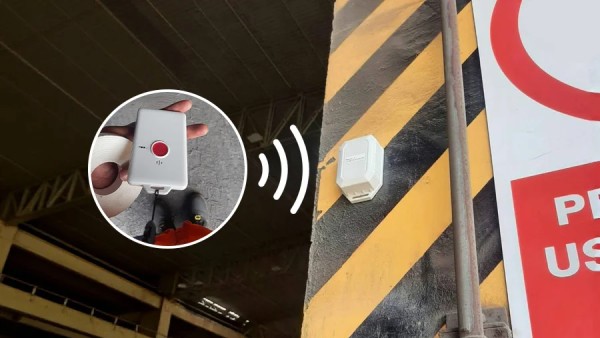 安裝在工業園區大門入口處的 M3 工業標籤，用於追蹤卡車到達情況