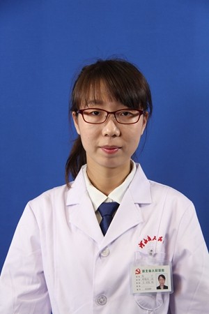 张宁