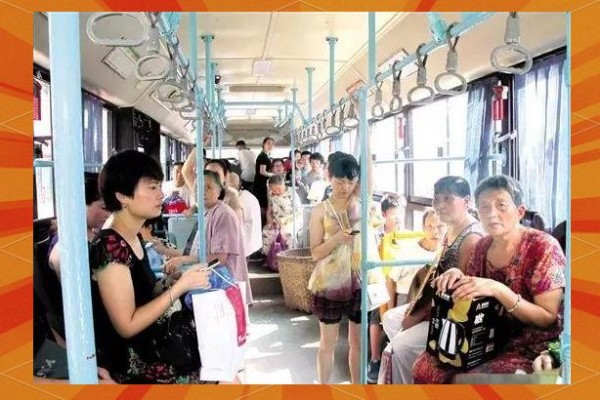 五种出行方式轻松抵达高铁站：选择适合你的便捷之旅-有驾