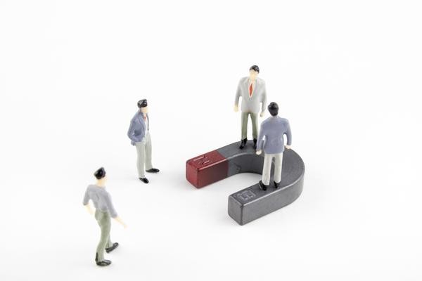 “应对面试官压力：策略与技巧” 图2
