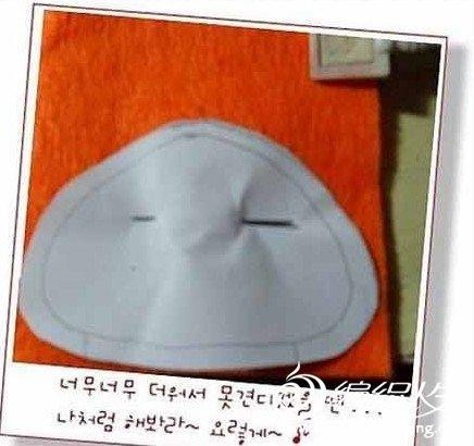 DIY手工布艺 蘑菇钥匙包制作