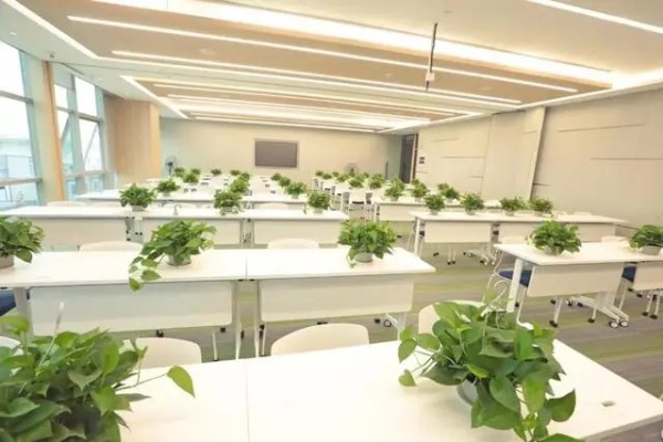 跨越速运新总部启用，开启企业发展新篇章