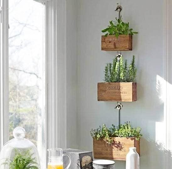 不用设计师装出花样客厅，自己装饰的墙面亮瞎朋友圈