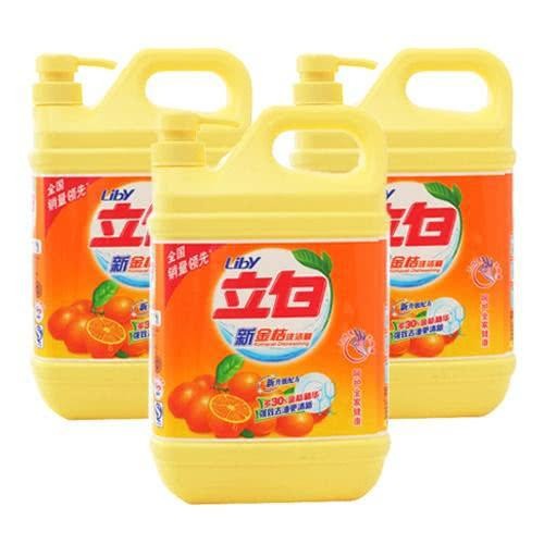 几个方法, 让你摆脱衣服上的小污渍