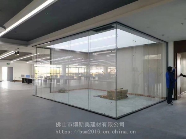 办公室通透无框高隔断***易清洁
