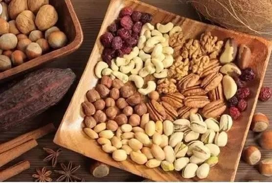 “低盐低脂”饮食怎样做到？给您列个清单，“三高”朋友请收好！