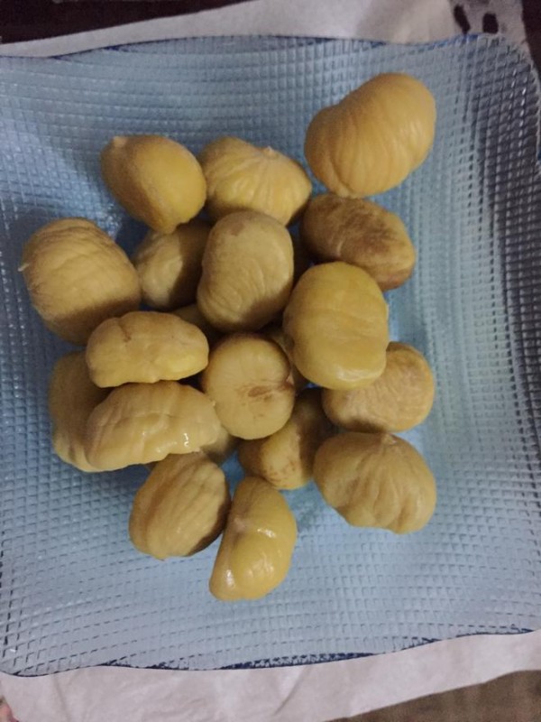 巧剥生板栗的做法