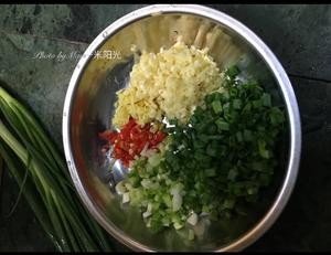 无油炸版的椒盐皮皮虾和巧拨虾壳的方法的做法 步骤4