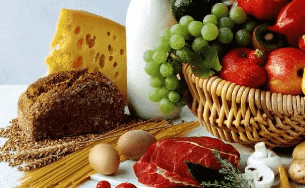 女人美容养生如何饮食？不同年龄段需要不同美容成分(1)