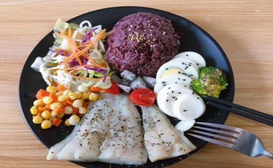 谨食健身营养餐加盟