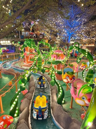 白天夜晚判若两园‼️佛山乐园梦幻仙境