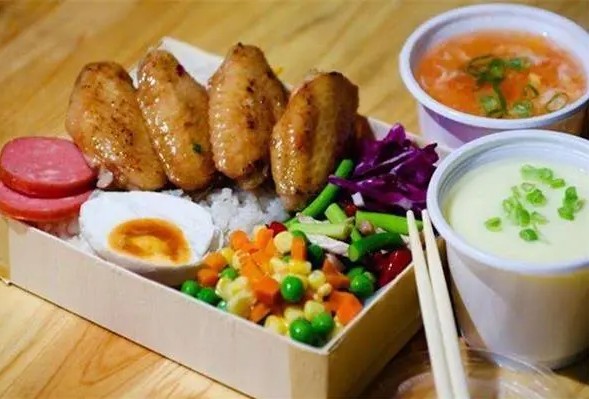 汤生活快餐