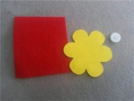 不织布手工花朵卡片制作图解