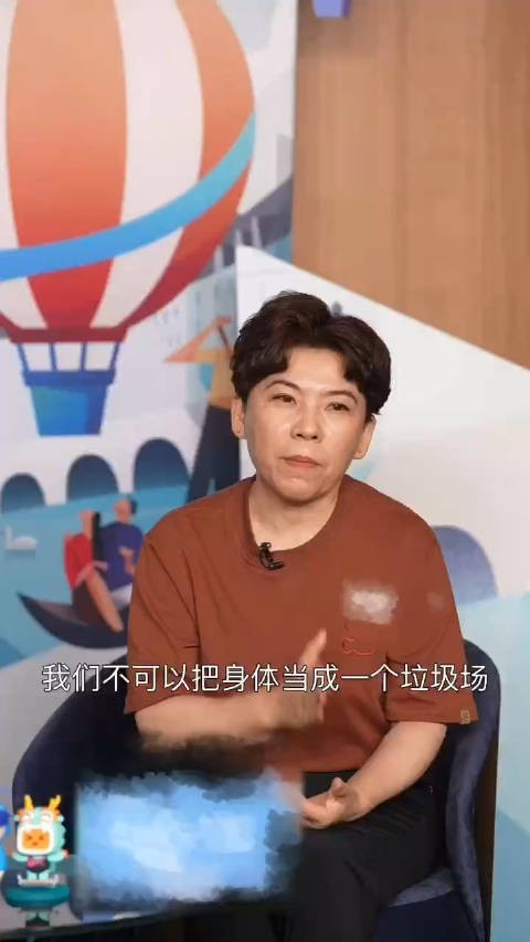 饮食健康这块还是得跟着大魔王邓亚萍学