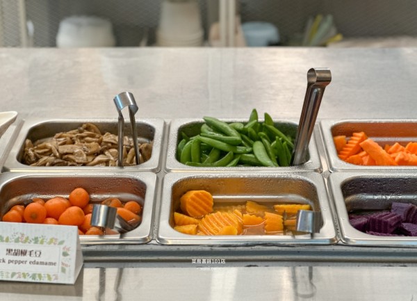 台北素食吃到飽｜菜鳥書蒔101店。原型食材蔬食料理~101大樓35F夜景(菜單menu價位)