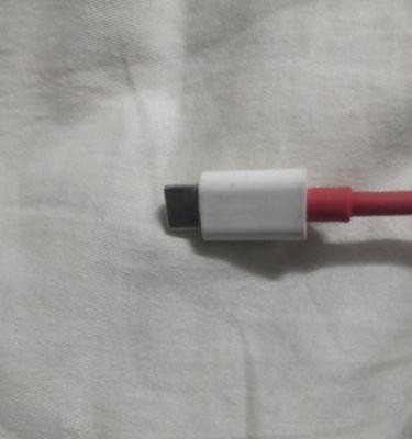 充电器口怎么清除灰尘？有效清理方法有哪些？ 第1张