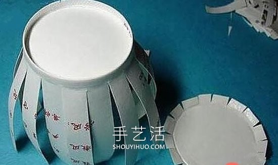自制春节节日灯笼的方法 几个纸杯子就搞定! - www.shouyihuo.com