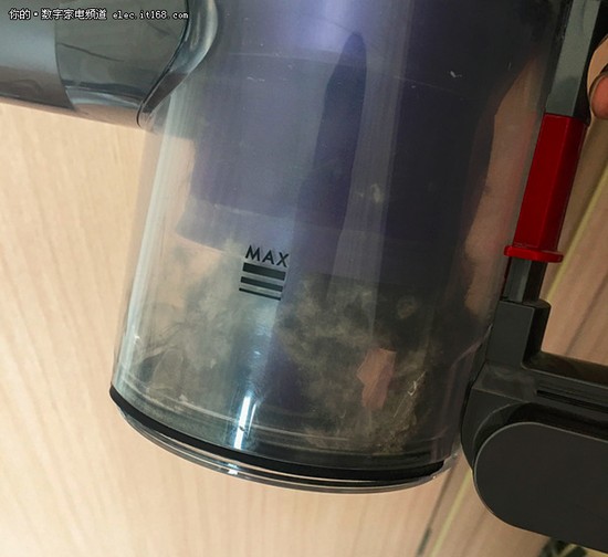 附上戴森手持吸尘器的的清洁参考表
