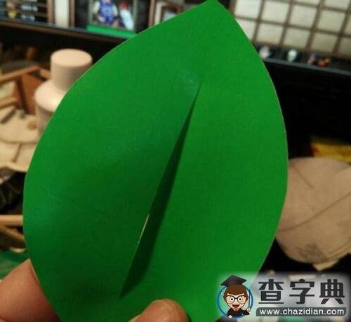 怎么剪树叶剪纸图案剪纸装饰品的剪法
