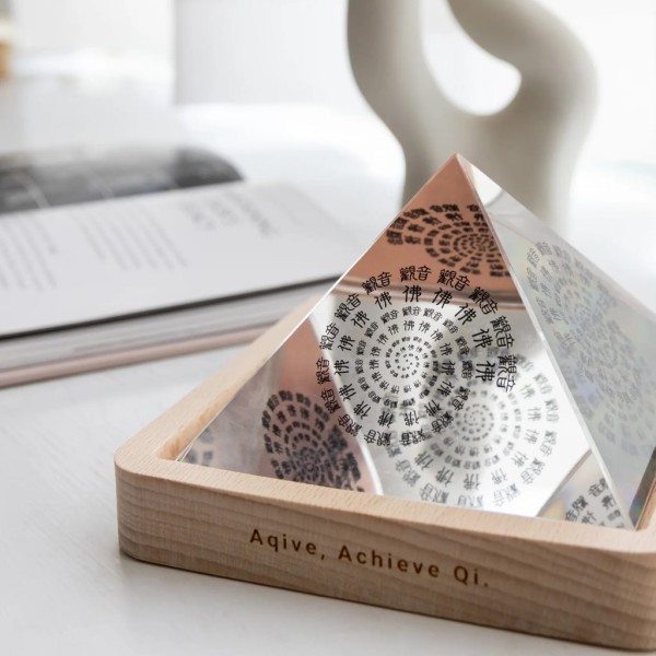 放鬆輔助相關產品：金字塔