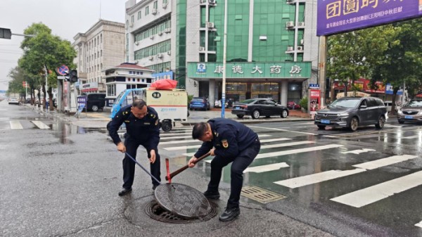 （日报城市瞭望）“蓝”心似明月长照汴梁城(16236471)-20251009083150