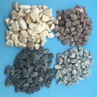 厂家供应黑色白色砾石庭院造景卵石 工程铺路用黑 色碎石子