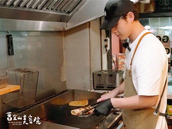 连晨翔招牌代表作「香菜猪血糕蛋饼」！拜师早餐店却收摊了
