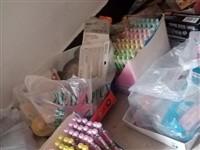 店剩下的一批文具**的便宜出,有需要的可以联系我