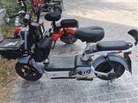 才买的电动车不到一个月呢超威22电池能跑120多里地买重了卖一个不还价1300买的蓟县新城自提手续齐...