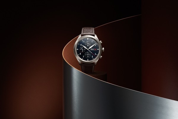 Zepp旗舰智能腕表Zepp Z，展现其专业健康管理系统