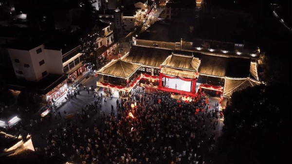 众多文旅产品备受游客青睐。