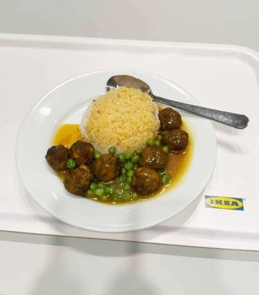 宜家这一顿才4.99大洋，顺便喝了免费咖啡