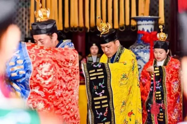 在这喧嚣的世界怎样让自己的内心平静、清净下来！得道于没有妄心