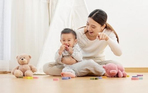 宝妈带娃遭受的痛苦分为5个等级 你遭受过几个 好心疼